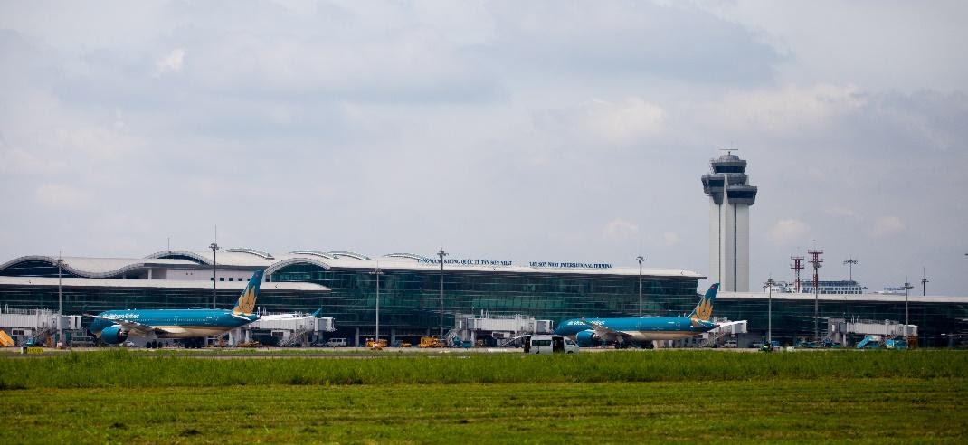 Cảng HKQT Tân Sơn Nhất được vinh danh Top 10 sân bay tốt nhất thế giới…